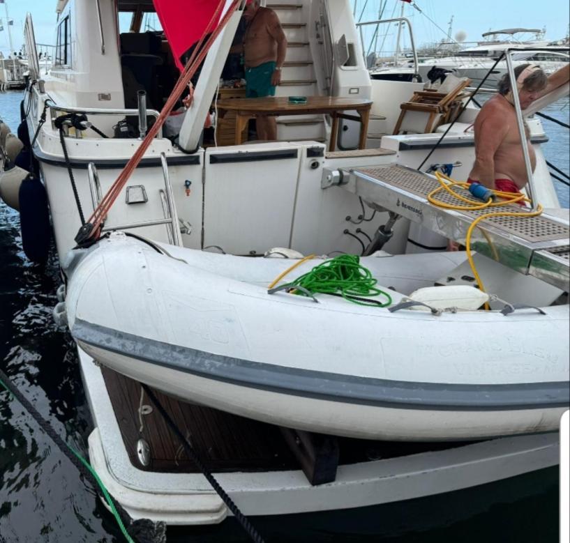 Golfe-juan Yacht * Cannes